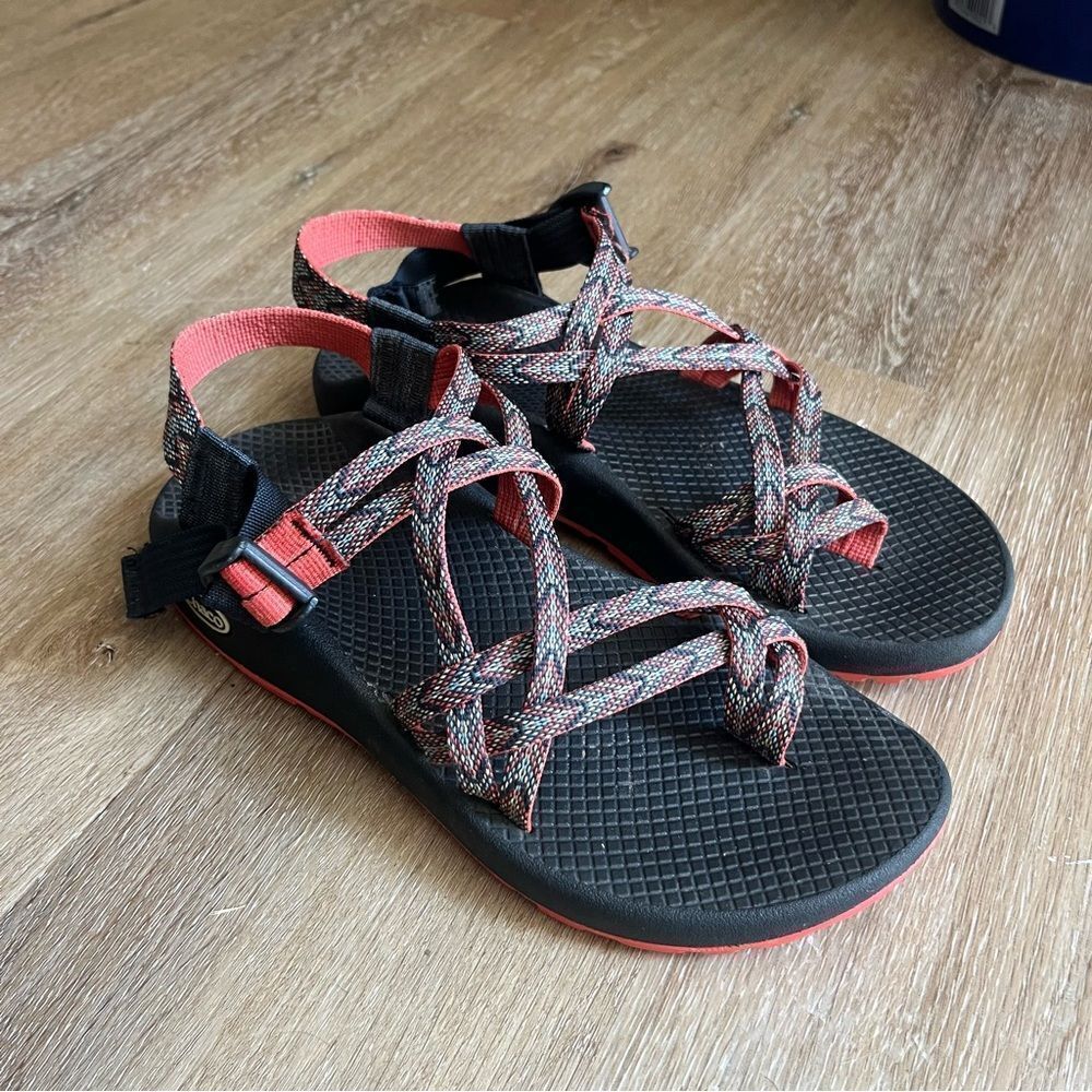 Chaco Strappy Sandals Navy Peach